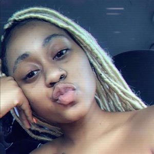 Meet your Posher, Terralyn